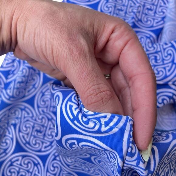 Katherine Way Blue & White Geometric Sleeveless Shift Dress – Size Small - Picture 9 of 10